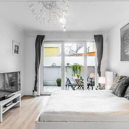 Apartement Blanc De Luxe ปราก ภายนอก รูปภาพ