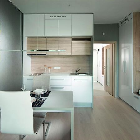 Apartement Blanc De Luxe ปราก ภายนอก รูปภาพ