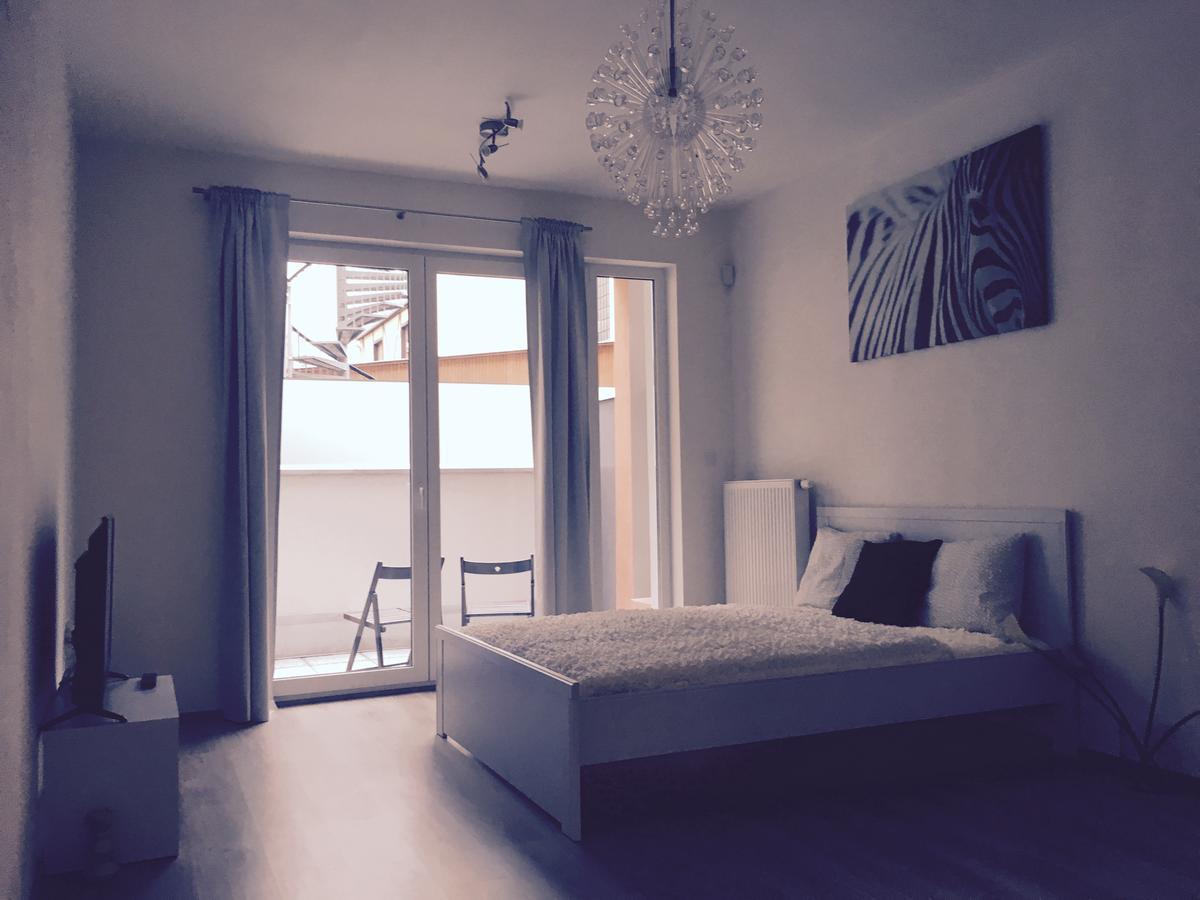 Apartement Blanc De Luxe ปราก ภายนอก รูปภาพ