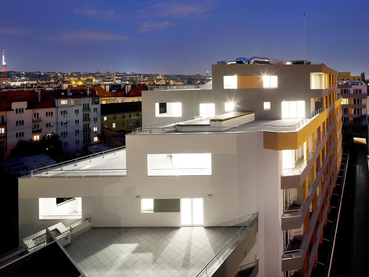 Apartement Blanc De Luxe ปราก ภายนอก รูปภาพ