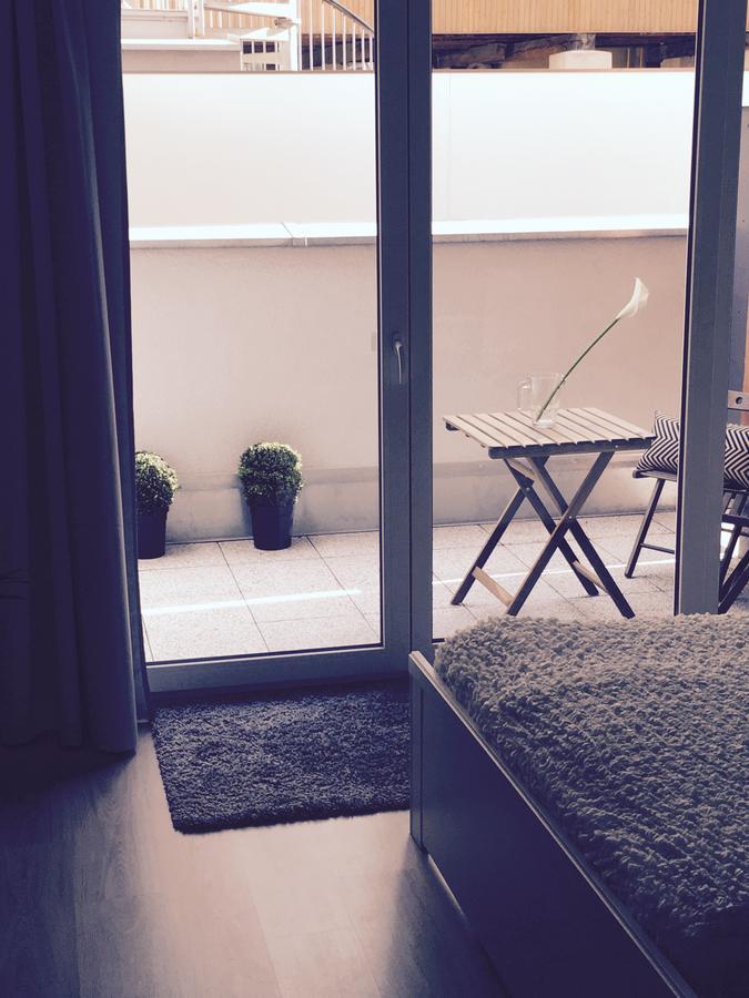 Apartement Blanc De Luxe ปราก ภายนอก รูปภาพ